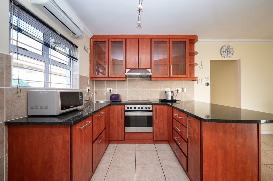 3 Bedroom Property for Sale in Zevenzicht Western Cape